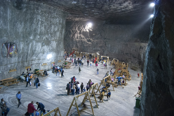 Praid-playground. 프레이드 소금광산 어린이 놀이터.