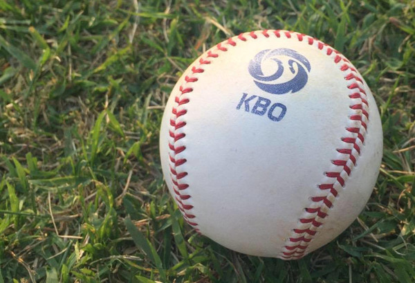KBO 공인구.