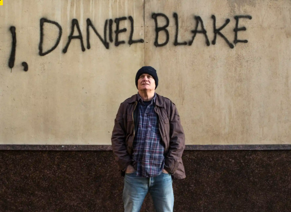 영화 `나, 다니엘 블레이크’. 디지털 기술이 가져온 급격한 행정 변화에 적응할 수 있는 시간과 기회도 마련해주지 않은 공권력에 대한 항거를 다뤘다.