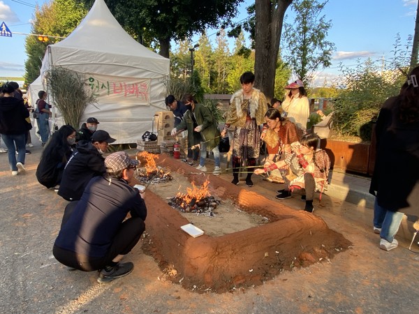 암사동선사문화축제 체험장.