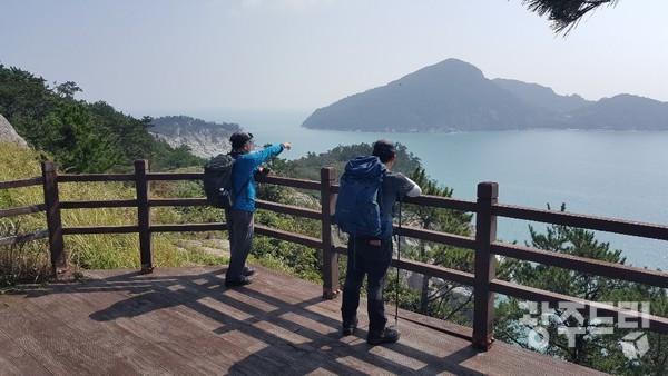 전망데크-소거문도 조망.