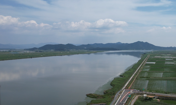 영산강 강변도로(하류측). 전남도 제공.