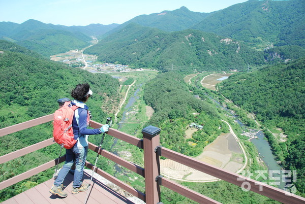 한반도 전망대.