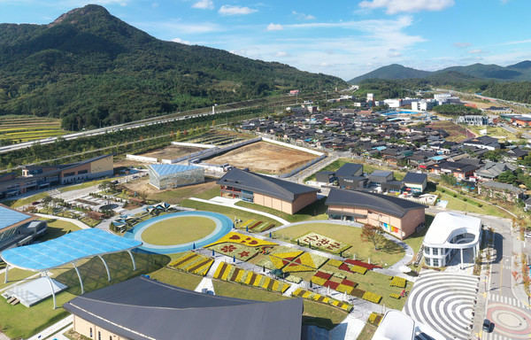 순창발효테마파크와 고추장민속마을. 순창군 제공.