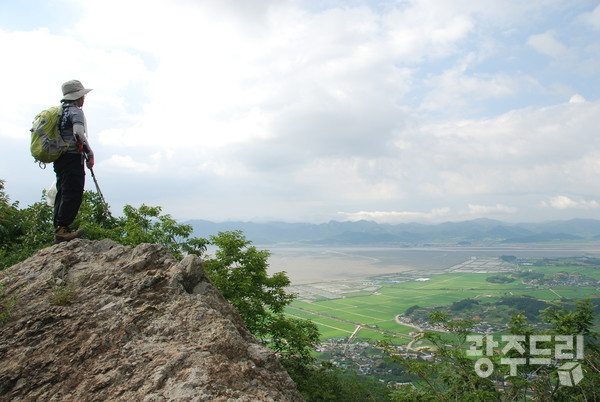 조망바위.