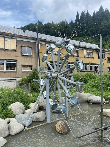 사다나의 폐교에 만들어진 수차