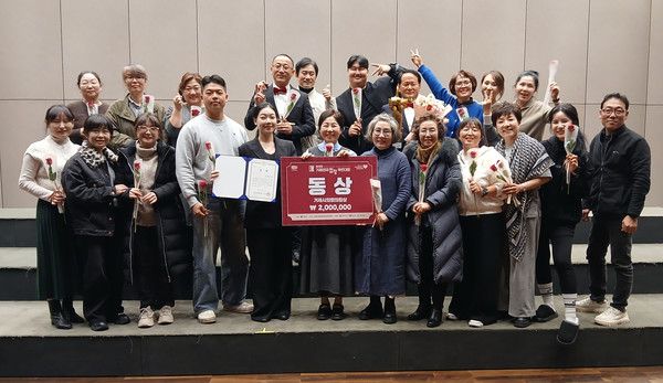 영암군 브리앙트합창단이 창단 5개월만에 전국합창경연대회에서 수상하는 영광을 안았다.