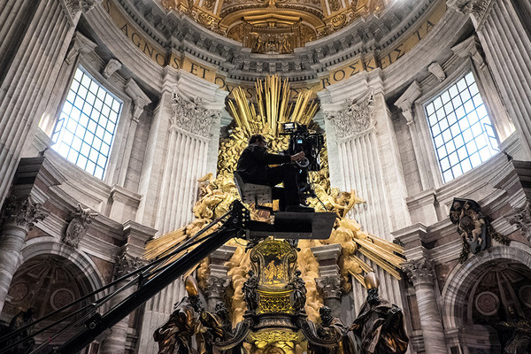 ‘성 베드로 대성당과 로마의 교황청 대성당들’.