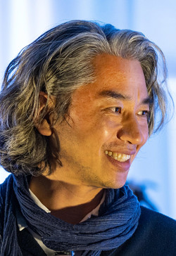 정헌기 호랑가시나무창작소 대표.