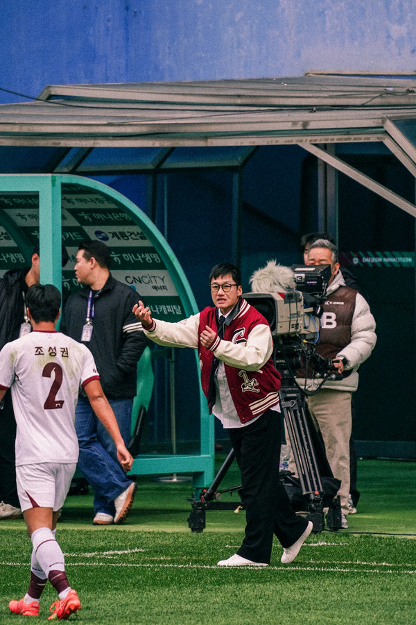 이정효 감독3. 출처=배작가의 life is photo.