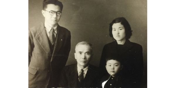 김복현, 김재호, 신정완.