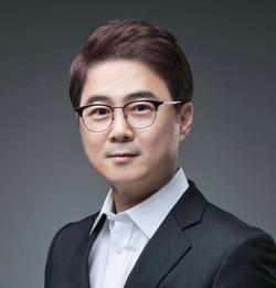 최종호 정치평론가