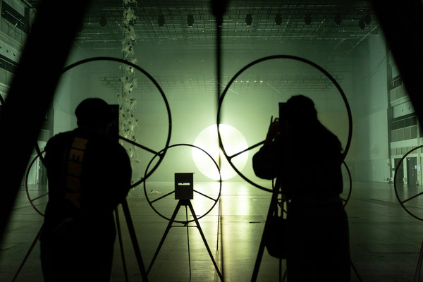 ‘어디로나 흐르는 광주’.