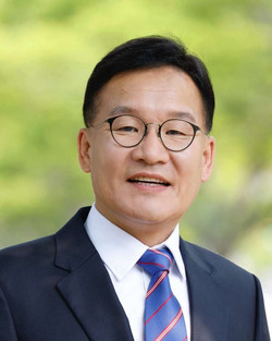 전남도 새 <b>경제부지사</b>에 <b>강위원</b>…17일 취임