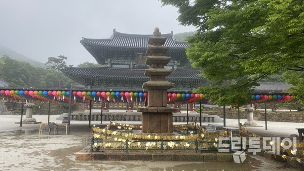 2층 광제루에서 본 도갑사 도량.