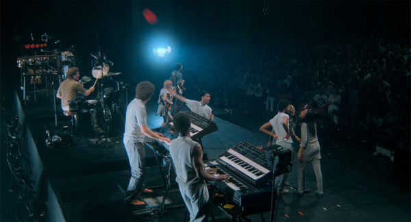 ‘스탑 메이킹 센스’.