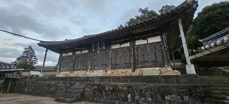 강진 강정리의 추원당.