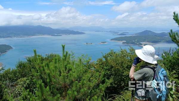 뾰족산 전망대.