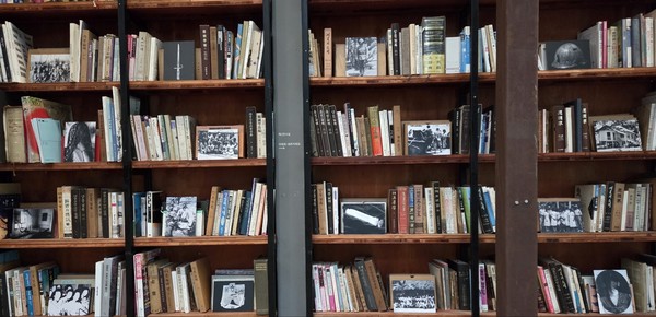 아리프 부디만 작.