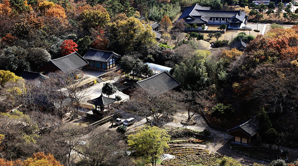 진도 쌍계사 전경.  진도군 제공.
