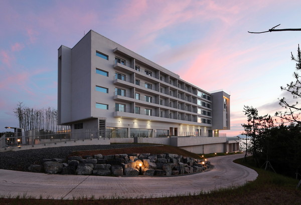 올해 '전남도 우수건축물' 대상을 받은 해남126 오시아노호텔. 전남도 제공