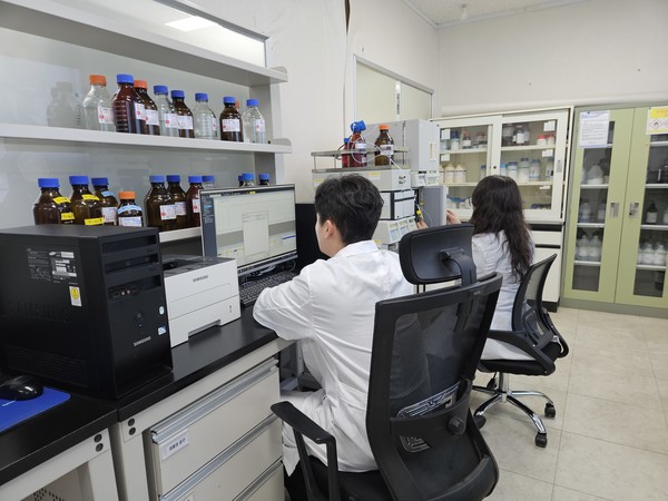 건강기능식품 연구제조기업인 엔피케이 연구진이 