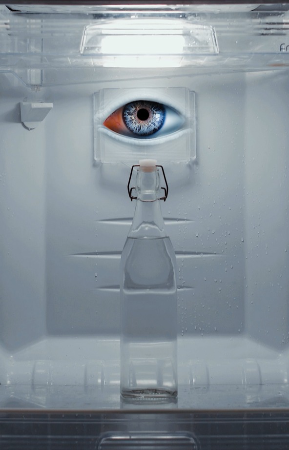 ‘달의 눈에 비친 슬픔’.