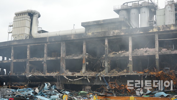 지난 5월 화재가 발생한 광주 광산구 소촌동 금호타이어 광주공장.