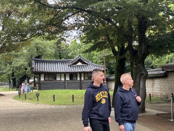 전주시, 외국인 관광객 유치 총력... '데일리케이션' 명소 도약 - 뉴스 썸네일 이미지