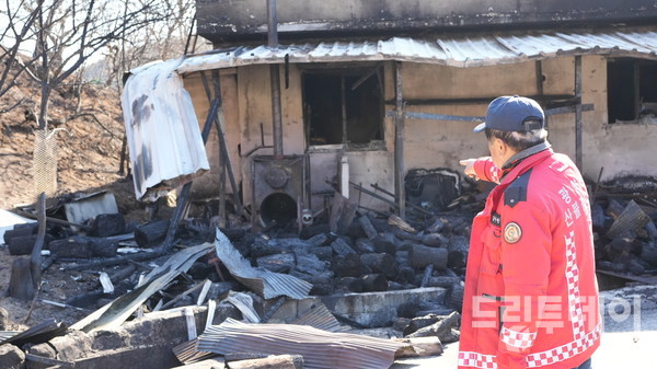 "속불이 무서워" 광양 점터마을 '불씨'와 전쟁 중 - 뉴스 썸네일 이미지