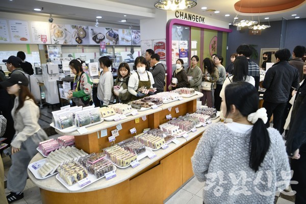 먹거리 열풍... '떳다방'과 '명물'의 차이 - 뉴스 썸네일 이미지
